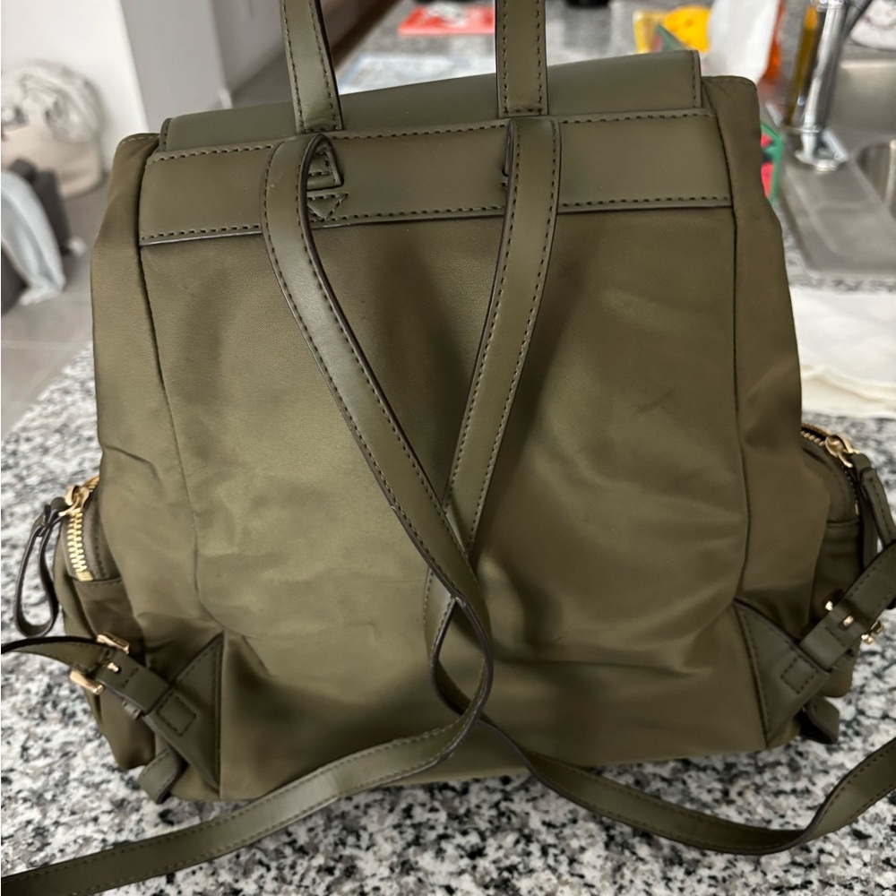 COPY - Michael Kors Backpack and Wallet - Picture 3 of 6